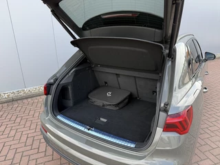 Audi Q3 45 TFSI e Hybrid 245pk S edition S-line Keyless | Camera / 14