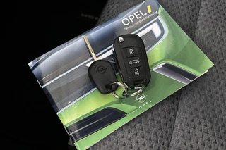 Opel Corsa 1.2 Edition / 24