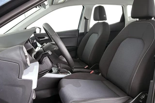 SEAT Arona 1.0 TSI Style Business Connect Automaat Trekhaak Stoelverwarming Virtual LED / 7