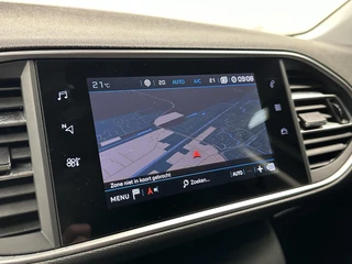 Peugeot 308 SW 1.2 PureTech Allure CARPLAY NAVI CRUISE ECC DAB. / 25
