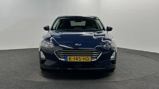 Ford Focus 1.0 EcoBoost Trend Edition Business CAMERA CARPLAY NAVI LM. / 7