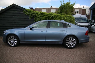 Volvo S90 2.0 T5 Momentum Business Pro / 37