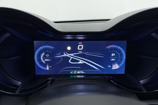 Alfa Romeo Junior 1.2 Turbo 145pk Hybrid Automaat Ibrida Speciale | Navigatie | Adapt. Cruise control | Climate control | Elektrische achterklep | Keyless | LED Matrix koplampen | 18" Lichtmetalen velgen / 33