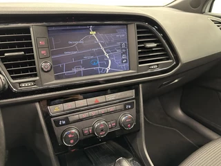 Seat Leon ST 1.5 TSI FR Business Intense PANO CARPLAY NAVI. / 28