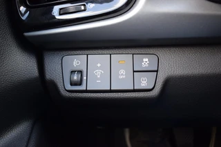 Kia Rio 1.0 T-GDi MHEV DynamicLine | Apple Carplay | ACC | Camera | Airco / 28