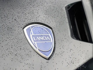 Lancia Ypsilon 1.2 Turbo Hybrid LX / 18