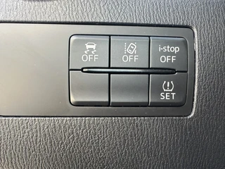 Mazda 2 1.5 Skyactiv-G Luxury  | Leer | Apple/Android | Stoel- en stuurverwarming | PDC | Cruise | ECC | Navi / 26
