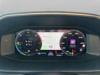 CUPRA Leon 1.4 e-Hybrid Business MEMORY - CAMERA - CRUISE / 26