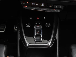 Audi Q4 e-tron 40 Launch edition S Competition 77 kWh | Trekhaak | HUD | Warmtepomp | ACC | Matrix LED | Leder | Keyless | Camera | Sonos audio | 20" | Dealeronderhouden / 41