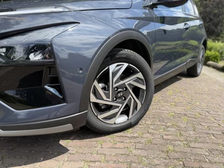 Hyundai Bayon 1.0 T-GDI Premium | 7400KM! | Adaptive | CarPlay | Fabrieksgarantie | / 2