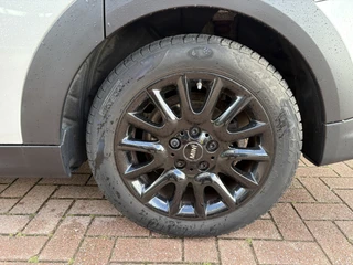 MINI 5-deurs 1.5 Cooper 136pk Bns.Edition 5-drs. NAVI/CARPLAY/CLIMA/CRUISE/PDC/LED / 50