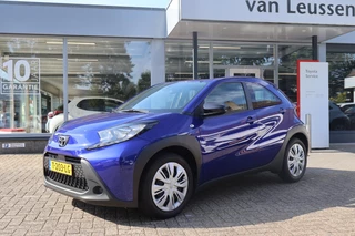Toyota Aygo X PLAY AIRCO CAMERA AD-CRUISE APPLE/ANDROID NL-AUTO