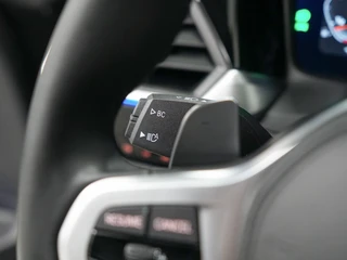 BMW 4 Serie Coupé M440i Schuifdak | Harman Kardon | M Stoelen / 41