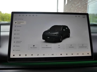 Leapmotor C10 Design REEV 28.4 kWh | Nieuwe auto | Gecombineerde actieradius WLTP 974km | 1500 kg Trekgewicht | Diverse kleuren leverbaar | Full options | Stuurverwarming | Stoelverwarming en koeling | Elektrisch verstelbare voorstoelen | Navigatie | Keyless entry & start | 20 inch lichtmetalen velgen | Led verlichting / 24