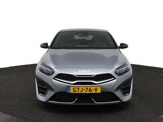 Kia ProCeed 1.5 T-GDi GT-Line AUTOMAAT  - Stoel/Stuur verwarming - Apple Carplay/Android Auto - Achteruitrij camera - Adaptieve cruise control - Navigatie - Fabrieksgarantie t/m 25-11-2031 / 13