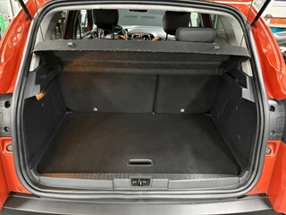 Renault Captur 0.9 TCe Dynamique/ Achteruitrijcamera/ Parkeersensoren achter / 34