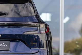 Renault Espace E-Tech full hybrid 200 techno 7p. | Trekhaak | Camera | ACC / 43