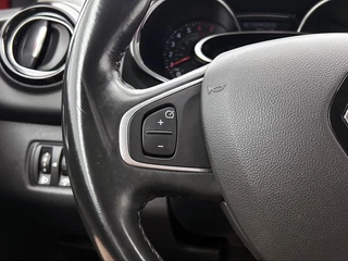 Renault Clio 0.9 TCe Bose | Trekhaak | Camera | Navigatie | Cruise Control | Climate Control | Parkeersensoren / 19