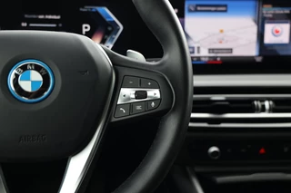 BMW 3-serie 320e|Automaat|Plug in hybride|Camera|Leer|Cruise control|Apple carplay/Android auto| / 28