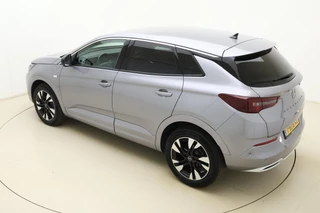 Opel Grandland 1.2 Turbo Level 3 | Adaptive Cruise Control | Stoelverwarming | Verwarmd stuurwiel | Navigatie | Camera | Elektrische kofferklep | Full LED | Keyless Entry & Start | 1e Eigenaar / 5