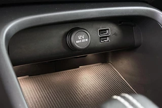Volvo XC40 1.5 T5 Recharge R-Design Harman Kardon Panoramadak Memory / 43