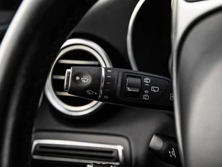 Mercedes-Benz GLC-klasse 250 4MATIC Premium Plus AMG | Panoramadak | Trekhaak | Memory | Camera | Distronic Pro | 20" | Dealeronderhouden / 20