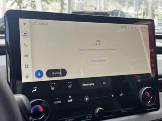 Toyota C-HR+ First Edition 77 kWh PREMIUM KLEUR EL-ACHTERKLEP BLIND-SPOT CLIMA STOEL/STUURVERWARMING APPLE/ANDROID / 19