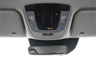 Kia Niro 1.6 GDi PHEV DynamicLine  - Navigatie - Cruise Control - Camera - Apple CarPlay/Android Auto - Fabrieksgarantie tot 06-2032 / 31