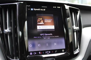 Volvo XC60 2.0 T8 Plug-in hybrid AWD Ultra Dark  | Head-Up | Panoramadak | Leder | H&K | BLIS / 37