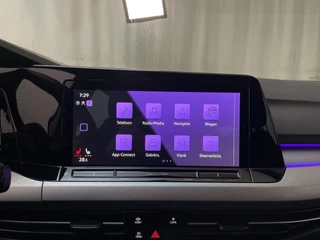 Volkswagen Golf Variant 1.5 TSI Life Business Sfeerverlichting Navigatie Virtual Cockpit Parkeersensoren / 8