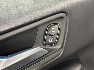 Ford Focus 1.0 EcoBoost Titanium Business TREKHAAK ECC CARPLAY NAVI CRUISE LM. / 17