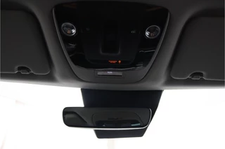 Kia Sportage 1.6 T-GDi Hybrid DynamicPlusLine  - Kantel/Schuifdak - Stoel en stuur verwarming - Parkeersensoren - Navigatie- Fabrieksgarantie tot 10-2031 / 46