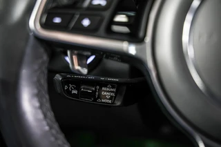 Porsche Cayenne 3.0 E-Hybrid|Pasm|Innodrive|PASM|PDLS+|Chrono / 38