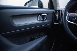 Volvo XC40 2.0 B4 Inscription Leder|Keyless|DAB+|LED / 27