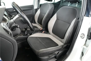 Škoda Fabia 1.0 TSI Drive  | Navi | Cruise | PDC | / 12