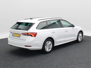 Škoda Octavia Combi 1.0 TSi 110 Pk Business Edition | Stoelverwarming | Adaptive Cruise | Navigatie | CarPlay | 16 Inch | 70.153 Km !! / 2