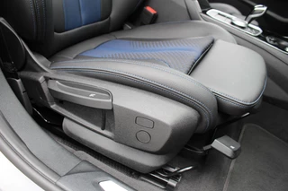 BMW 1 Serie 118i Business Edition  | M-Sport | Origin NL | Camera | Trekhaak | Navigatie / 44