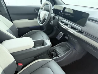 Kia EV3 GT-Line Business Edition 81.4 kWh  - Direct Leverbaar! - Apple Carplay - Adaptieve Cruise Control - Achteruitrijcamera - Stoel-/Stuurverwarming - Fabrieksgarantie t/m 2033 / 39