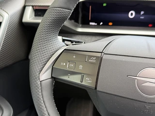 Opel Grandland 1.2 Turbo Hybrid GS | Afneembare Trekhaak | Schuif Kantel Dak | Focal | AGR Stoelen | Head Up Display | Stoel-/Stuur-/Ruitverwarming | / 23