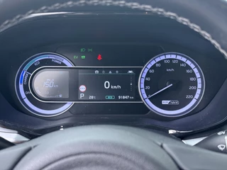 Kia Niro 1.6 GDi Hybrid DynamicLine  - Trekhaak - Camera - Navigatie - AppleCarplay - Android Auto - Fabrieksgarantie tot 05-2027 / 24