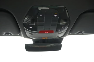 Kia EV3 GT-Line Business Edition 81.4 kWh  Camera - Adaptieve Cruise control - AppleCarplay - AndroidAuto - 7 Jaar of 150.000km Fabrieksgarantie / 36