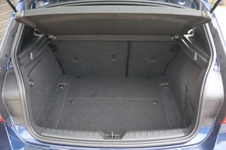 BMW 1-serie 118i 136pk High Executive Urban line - Leder - Led koplampen - Navigatie prof. - Hifi - / 13