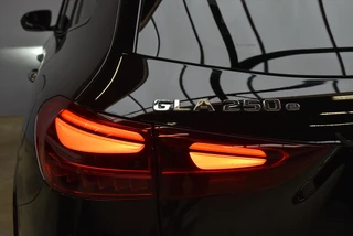 Mercedes-Benz GLA 250 e AMG Line Night Pakket |360cam |Sfeerverlichting |Uniek! / 10