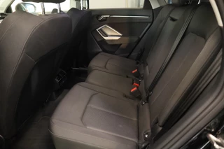 Audi Q3 Sportback 35 TFSI S Line  Adapt Cruise 21"LM Camera 24 Maanden garantie* (Vraag naar de voorwaarden) / 17