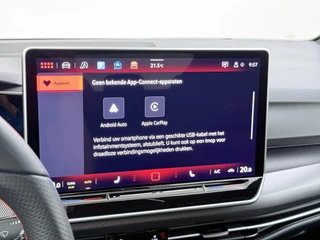 Volkswagen Golf 2.0 TSI GTI 265PK | APPLE CARPL. ADNROID AUTO | ACC | PANORAMA DAK | 360° CAMERA | STOEL/STUUR VERWARMING | / 40