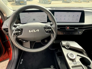 Kia EV6 77.4 kWh  | Afn. Trekhaak | SOH 100% | Half Leder | Adapt. Cruise | Stoel- en stuurverwarming | Apple/Android / 6