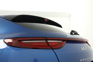 Kia ProCeed 1.5 T-GDi GT-Line Automaat  - Stoel-/stuurverwarming - Navigatie - Cruise Control - Airco - Climate Control - Fabrieksgarantie tot 03-2031 / 27