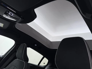 Volvo C40 Recharge Core 69 kWh SOH 93%|VOLVO DEALER ONDERHOUDEN| ACHTERUITRIJCAMERA| PANORAMADAK| STOEL + STUURVERWARMING| RIJKLAARPRIJS INCL. 12 MAANDEN BOVAG GARANTIE| / 20