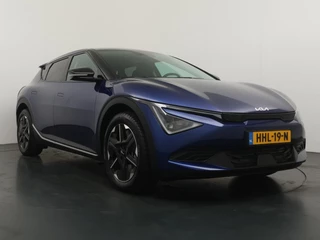 Kia EV6 Light Edition 63 kWh  - Stoel-/stuurverwarming - Apple CarPlay/Android Auto - Navigatie - Cruise Control - Fabrieksgarantie tot 03-2032 / 12