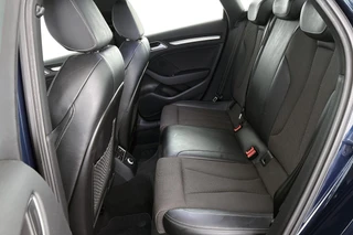 Audi A3 Sportback 30 TFSI Advance Sport S-Line Trekhaak Stoelverwarming Navi Virtual / 9